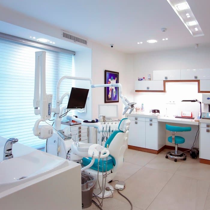 Modern dental treatment room